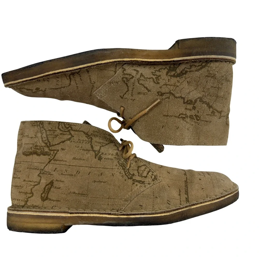 Supreme x Clarks Desert Chukka Boot Men Size 10.5 Tan Suede Map Print Crepe Sole